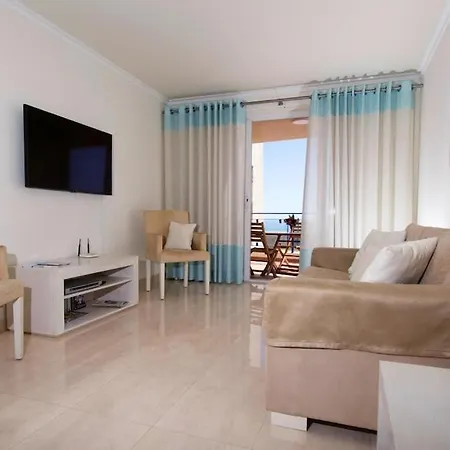 Apartment Flat, *